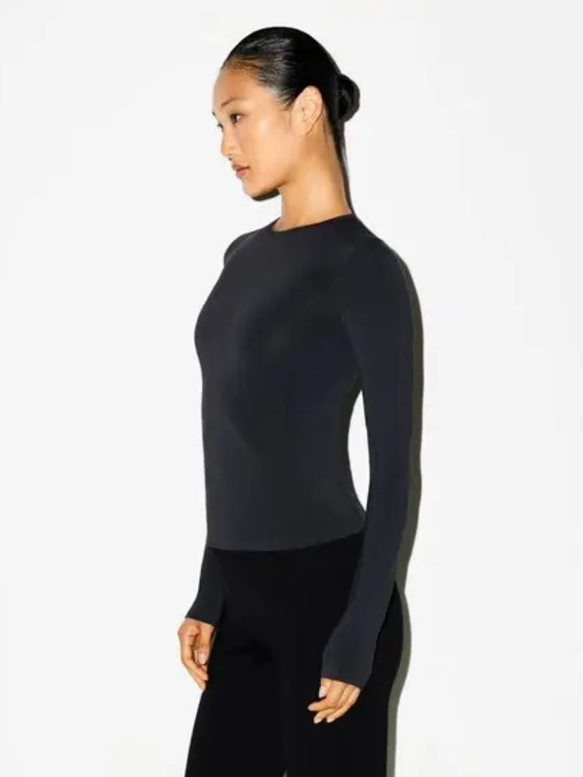 Long Sleeve Fitted T-Shirt